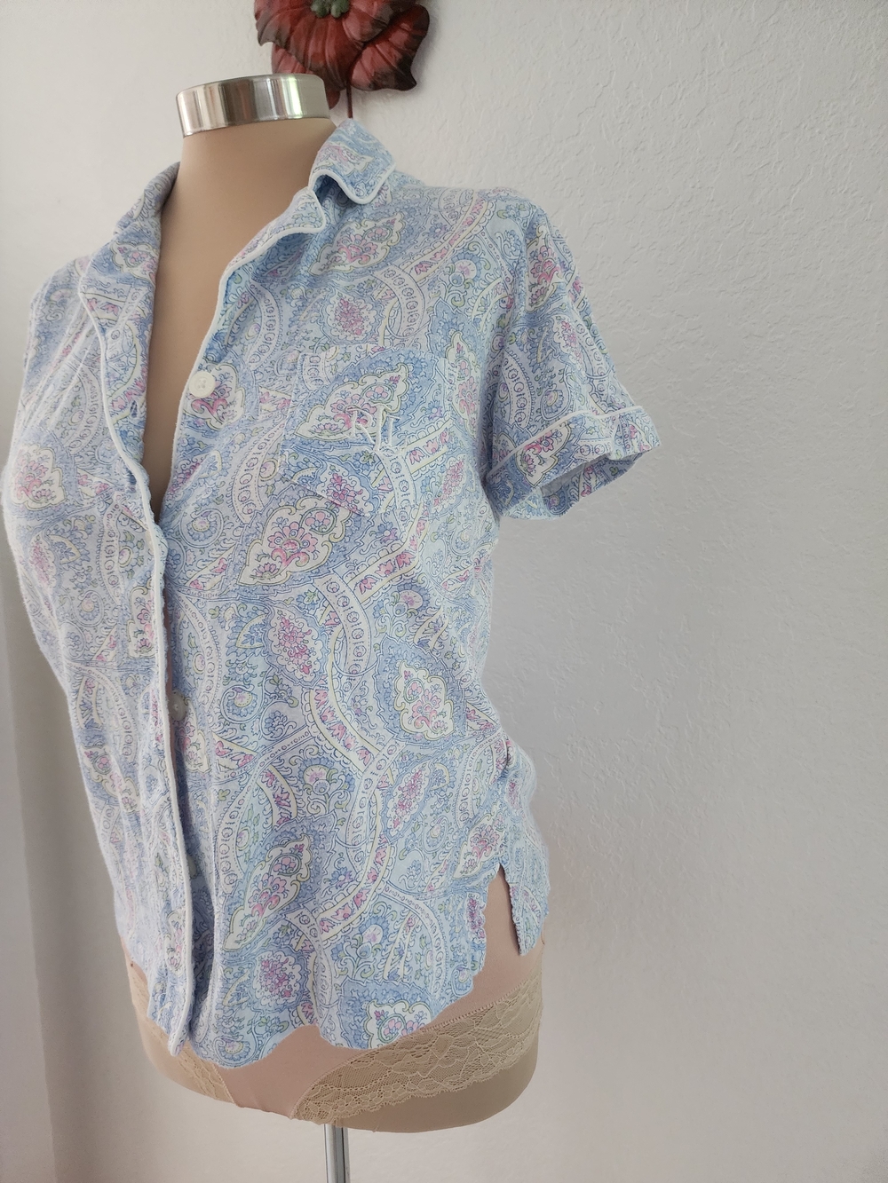 LAUREN RALPH LAUREN | Light Blue Paisley Short-Sleeve Pajama Set - Picture 7 of 16